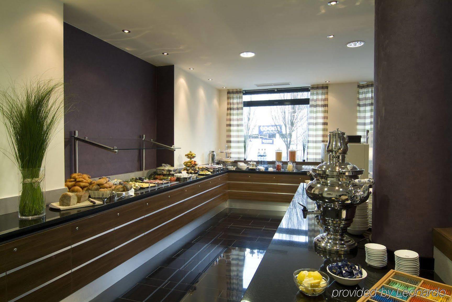 Holiday Inn Express Stuttgart Airport, An Ihg Hotel Leinfelden-Echterdingen Bagian luar foto